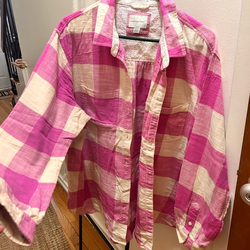 American Eagle Outfitters Pink and White Eyelet Shirt